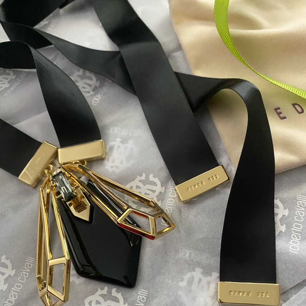 Ted Baker Black single Geometric Bee - Picture 3 of 4